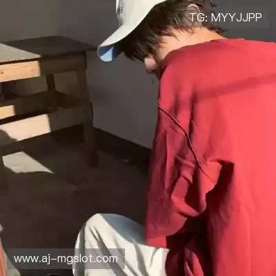 劳珑祯